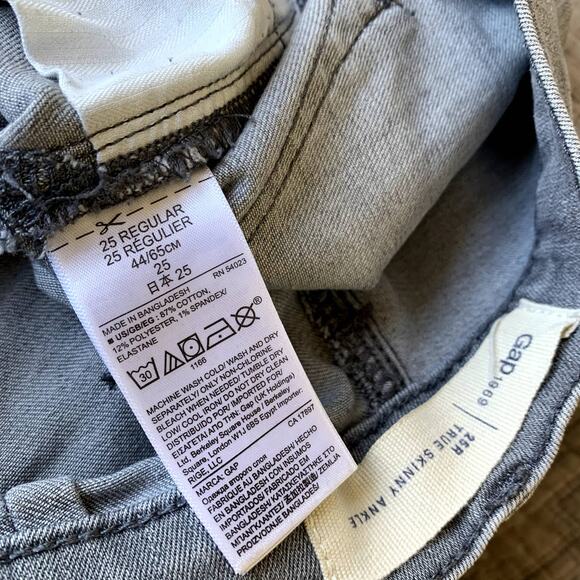 Gap Grey Jeans Zipper Pockets True Skinny Ankle 25 25R - Picture 8 of 10